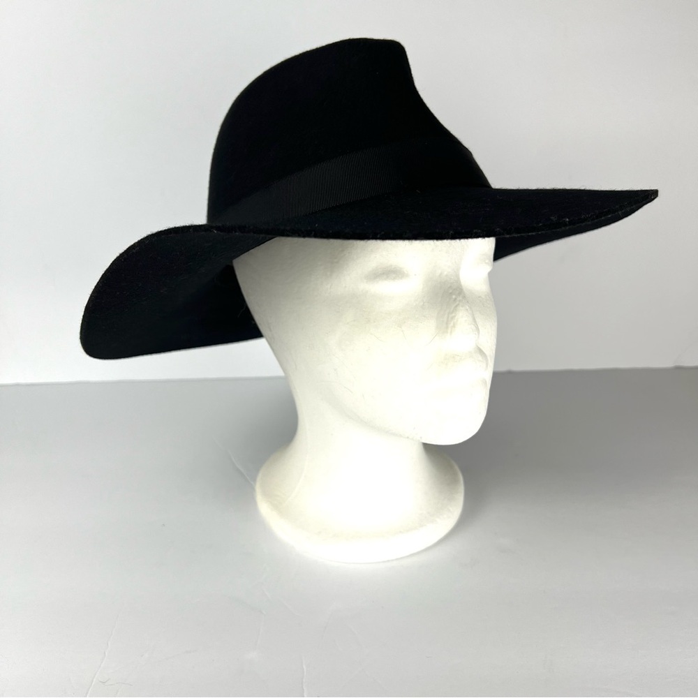Aritzia Alxiliary Wool Fedora Hat size S/M Black Ribbon Banded Contemporary